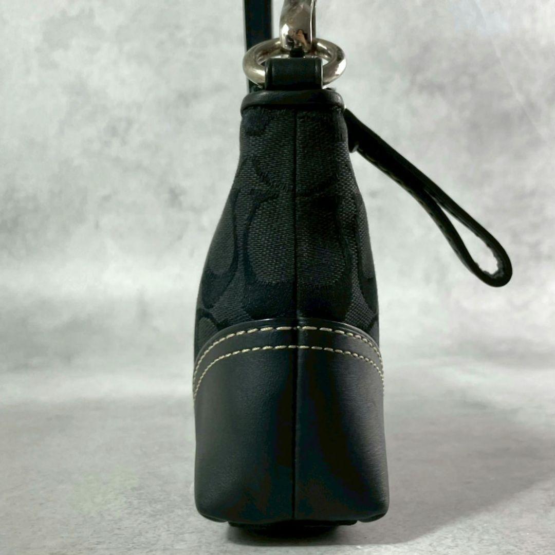 バッグ Coach Signature AccessoryPouch Black Y2K