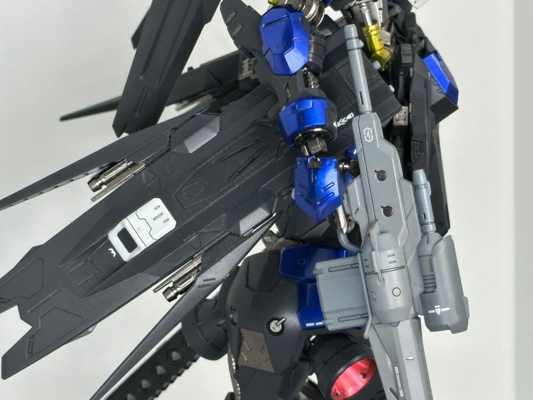 MG 1/100 ガンダムヴィダール 全塗改修完成品