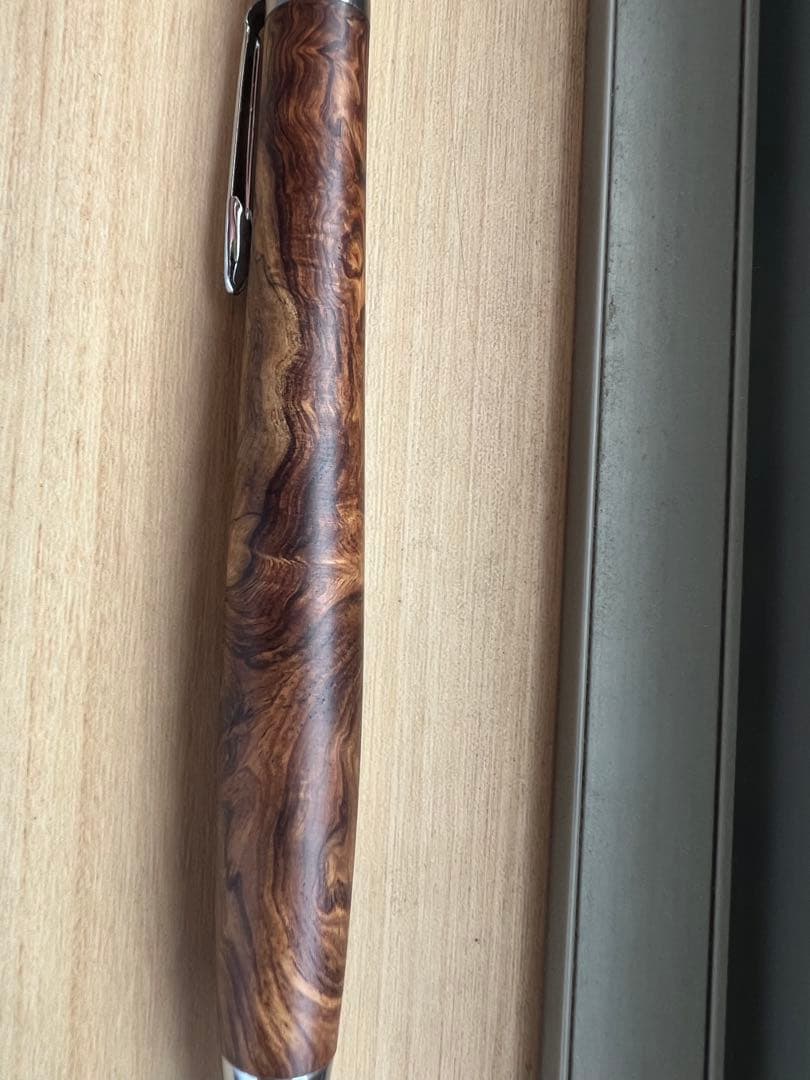sさま専用　工房楔ローズウッド瘤杢　ルーチェペン