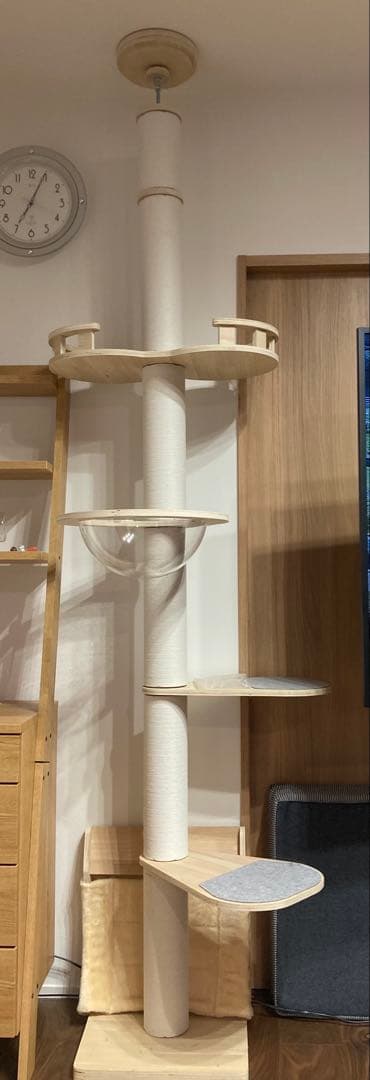 キャットタワー　突っ張り型