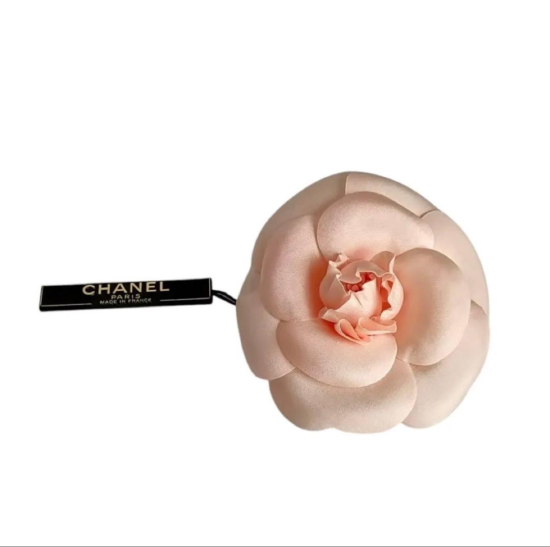 CHANEL カメリア コサージュ ブローチ ピンク 箱付き　お値下げしました