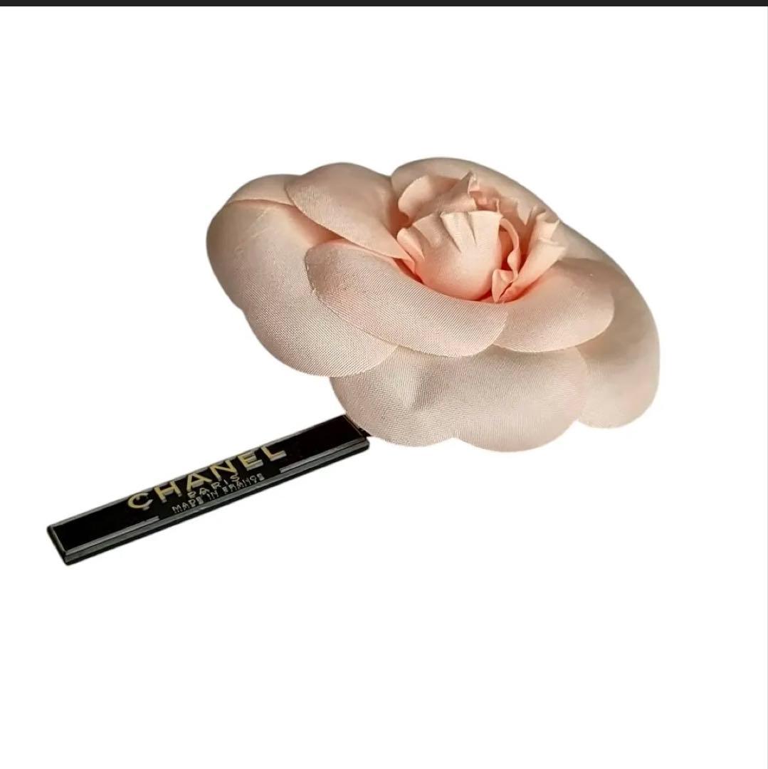 CHANEL カメリア コサージュ ブローチ ピンク 箱付き　お値下げしました