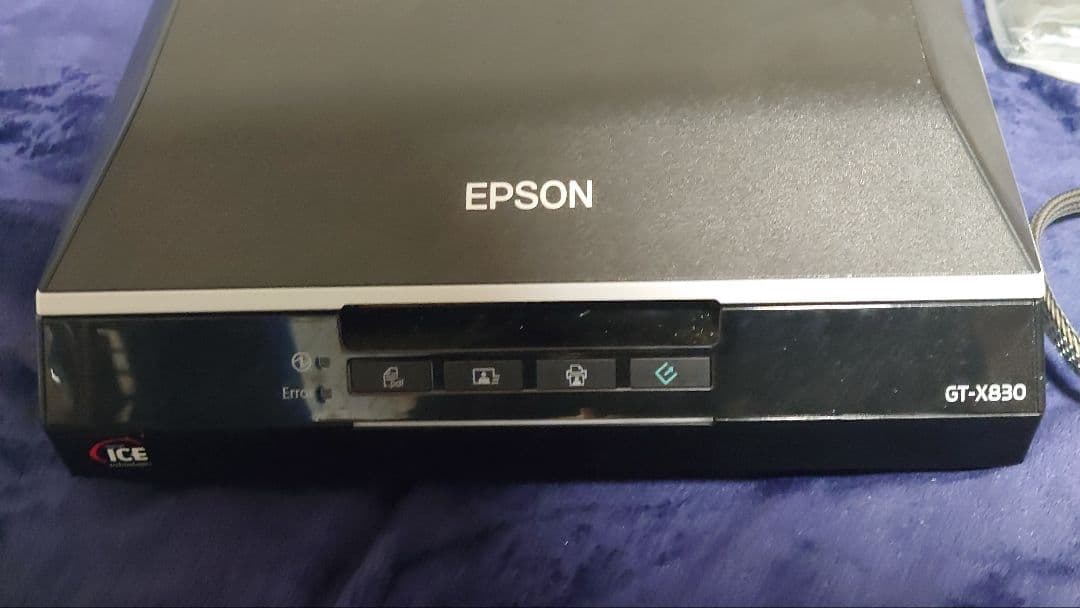 EPSON　GT-X830 フィルムホルダー付き