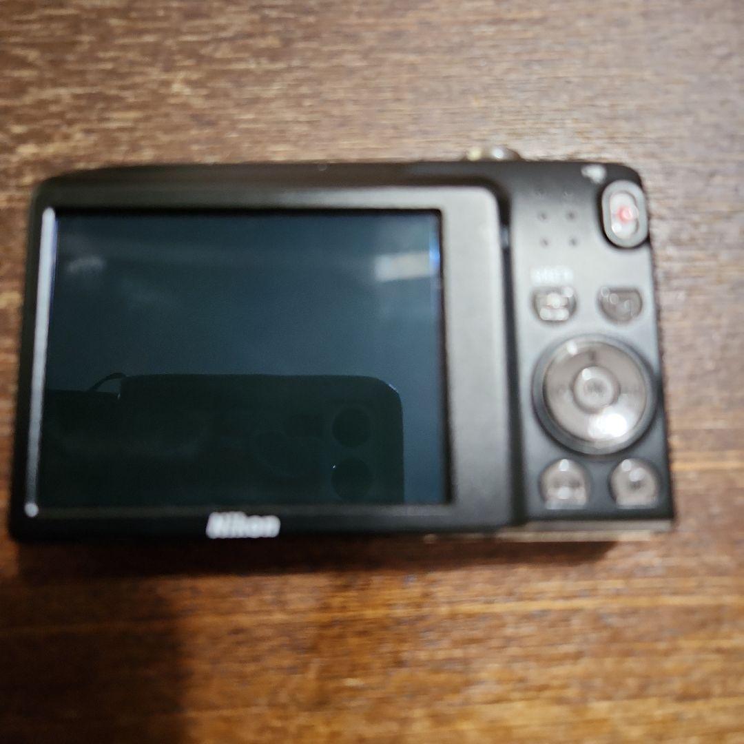 Nikon COOLPIX デジタルカメラ