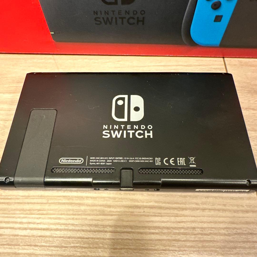 ニンテンドースイッチ　本体　コントローラー3点