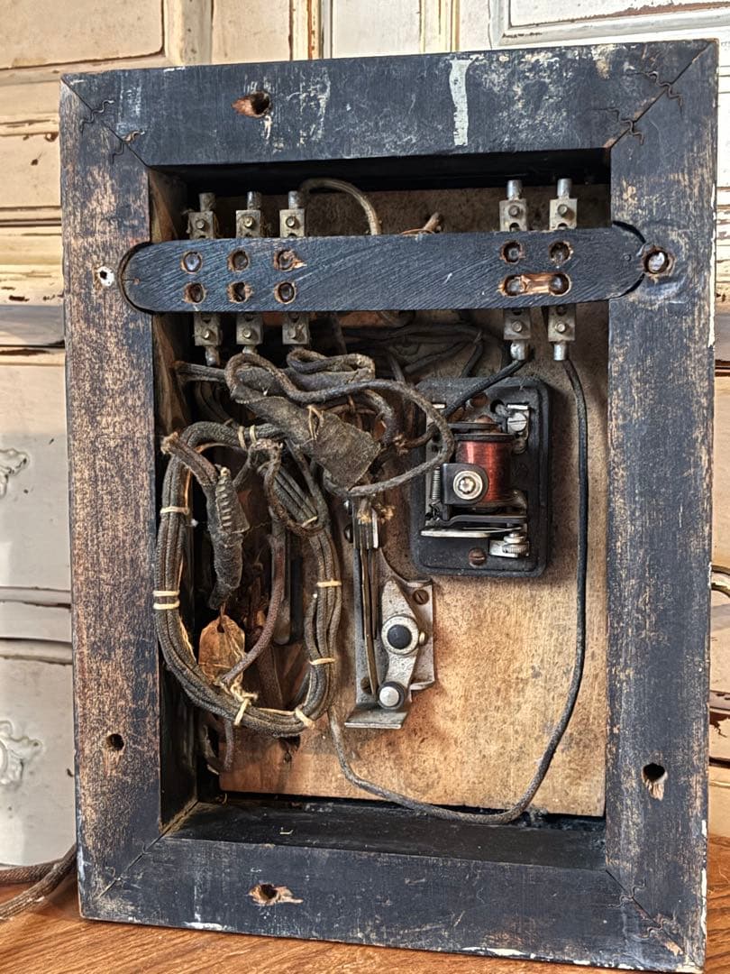 アンティーク　壁掛け式　電話機　室内電話　ベル　木製　呼び鈴　Bell　アメリカ