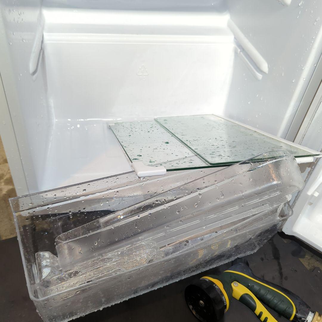 2020年製(東京23区のみ送料無料！玄関ドアの横に置き配☆)冷蔵庫85L