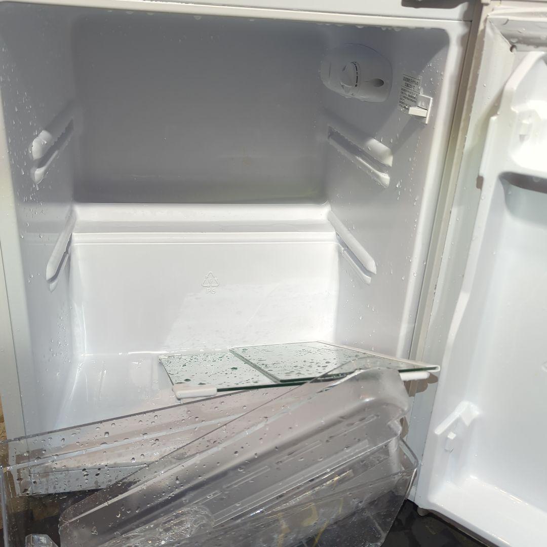 2020年製(東京23区のみ送料無料！玄関ドアの横に置き配☆)冷蔵庫85L