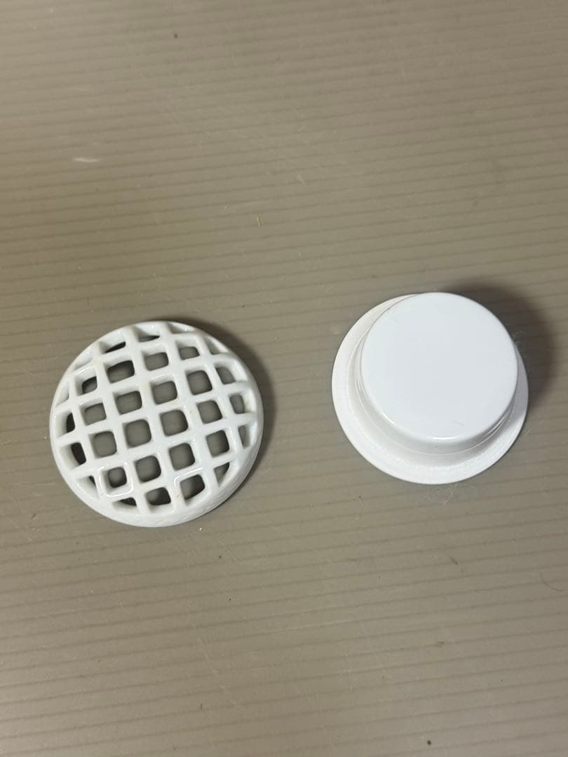 2182  鍋島焼　白磁 透かし 香炉