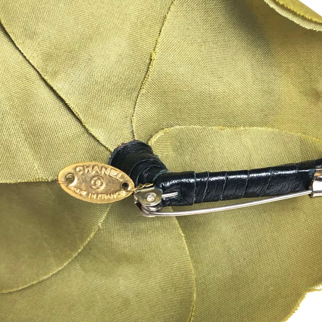 CHANEL シャネル カメリア ブローチ コサージュ カーキ系カラー コメあり