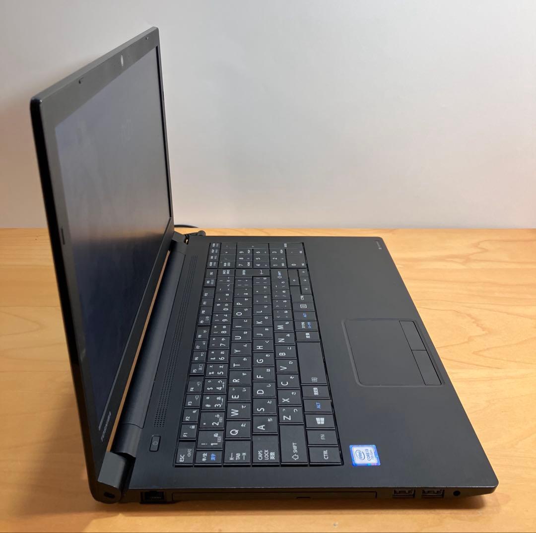 ノートパソコン　高性能COREi3/SSD256/メモリ8/カメラ/オフィス