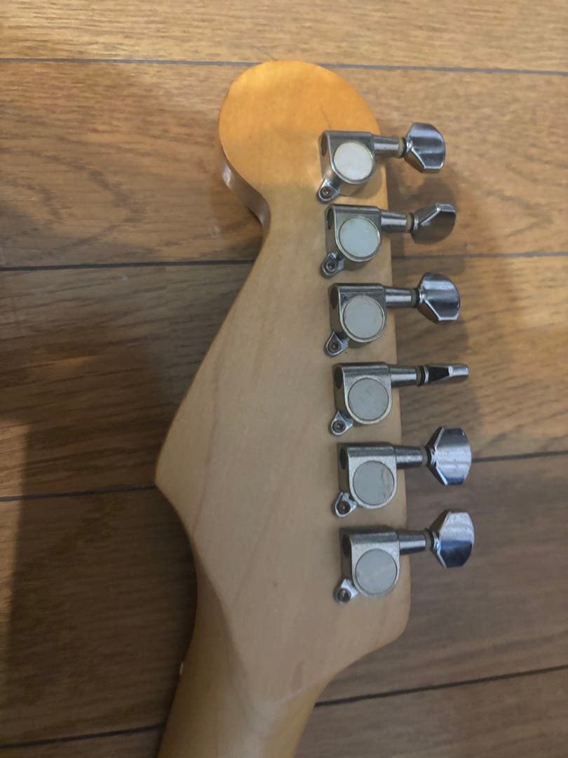 メーカー不明ナチュラルサテンストラトキャスター