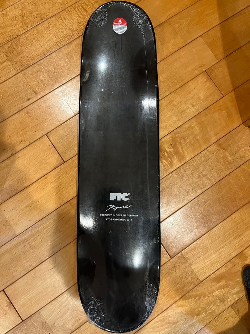 新品　FTC Kyne 2018 イラストデッキ　黒