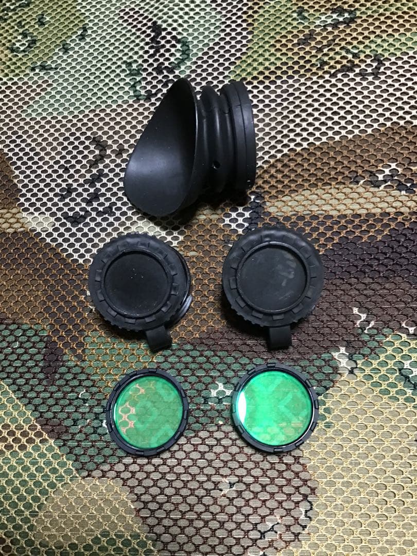 米軍放出品実物　ナイトビジョン.マウント.レンズセット中古品1