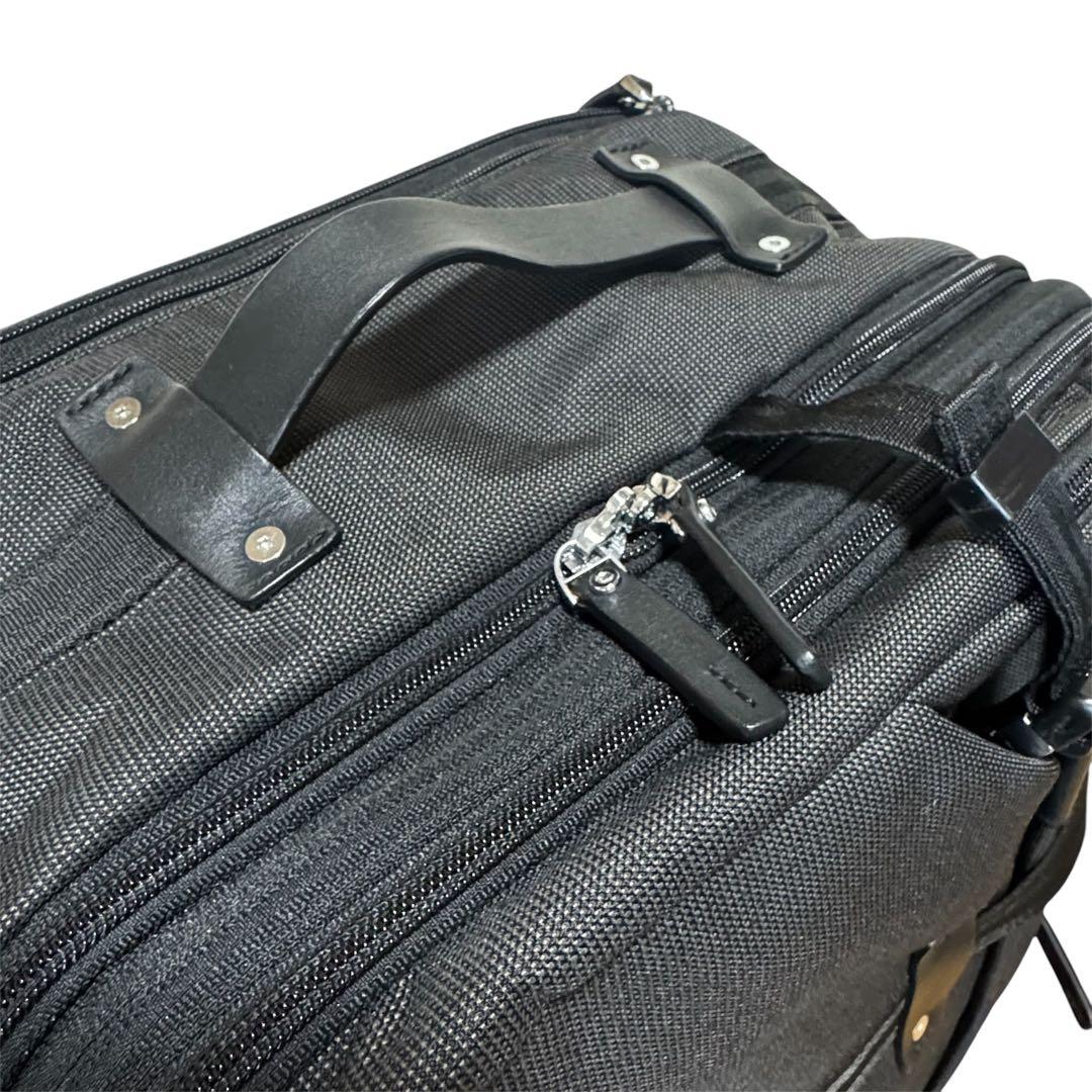 ポルシェ・デザイン Porsche Design ブラックキャリーケース