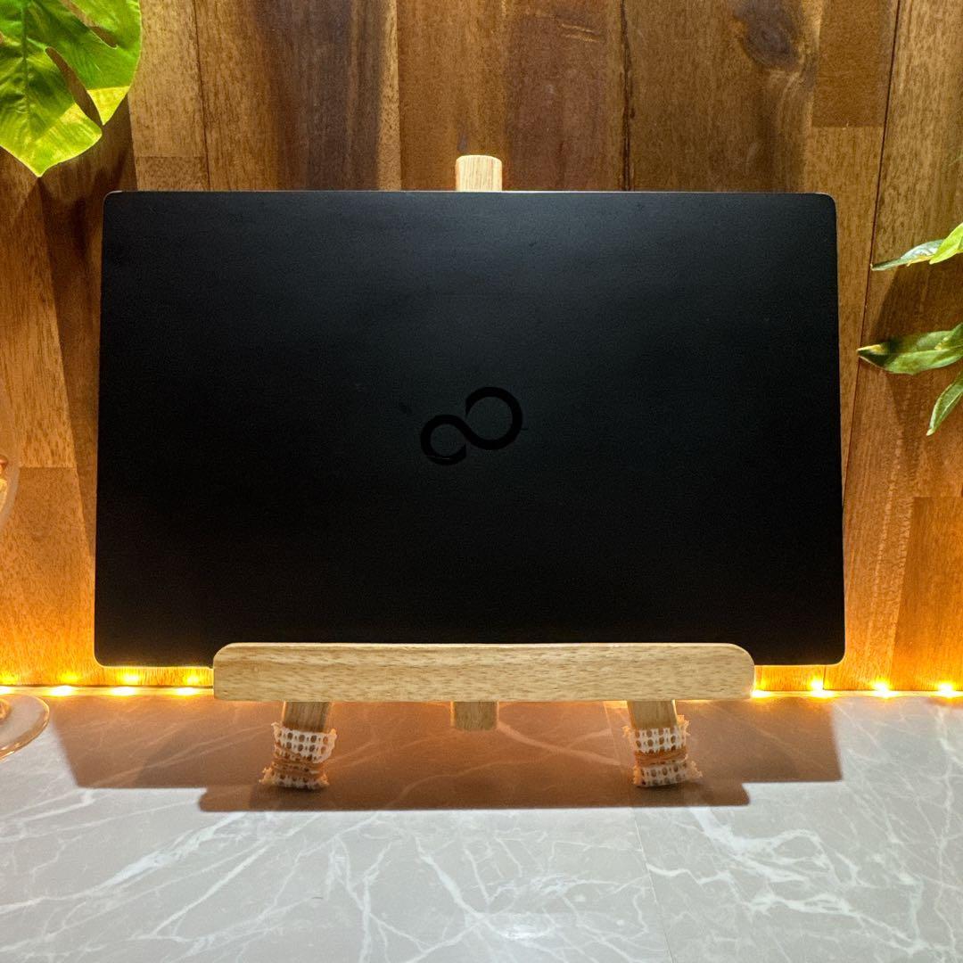 準美品‼️LIFEBOOK U9312☘️フルHD☘2022年モデル☘️ノートパソコン