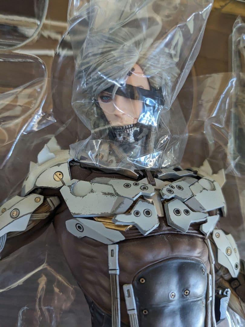 gecco　豆魚雷　雷電 1/6スケール・ スタチュー ホワイトアーマー