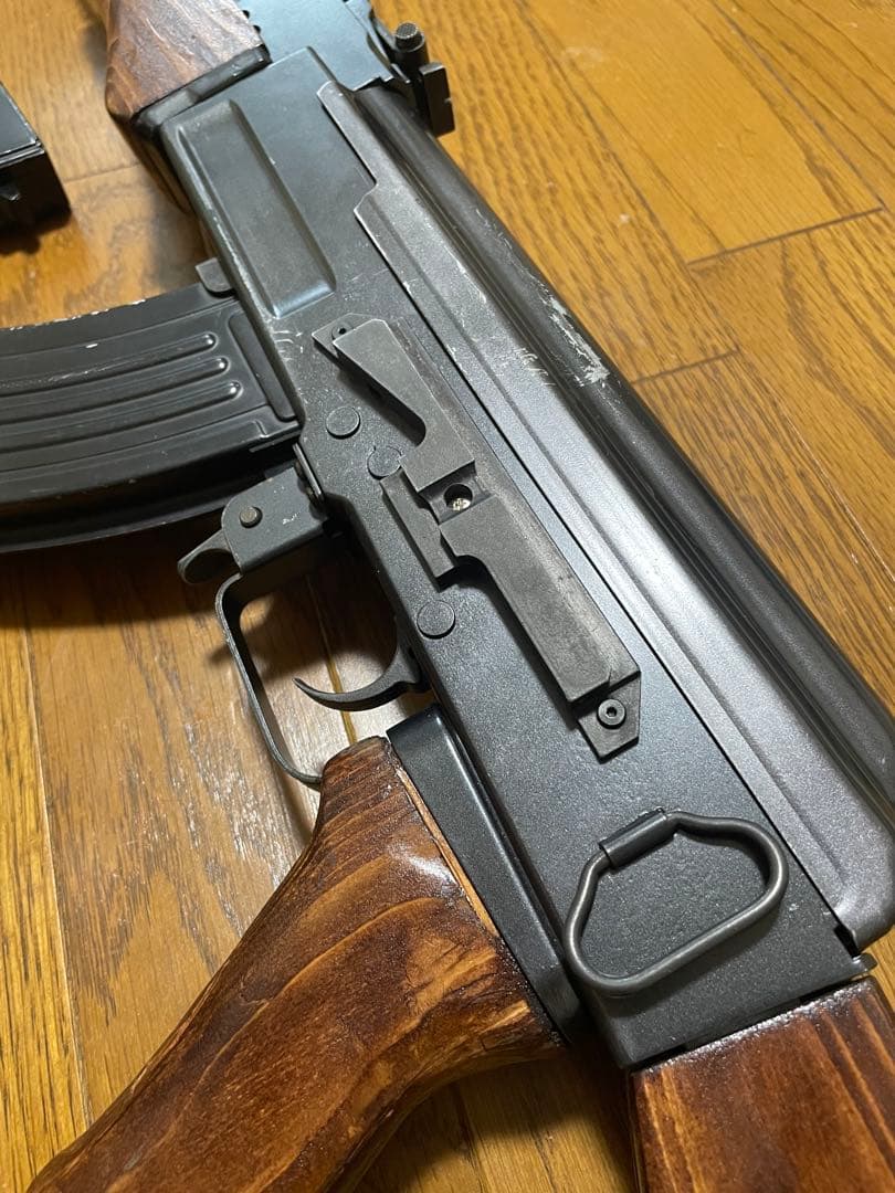 東京マルイ ak47 リアルウッド 電子トリガー搭載 メタルフレーム