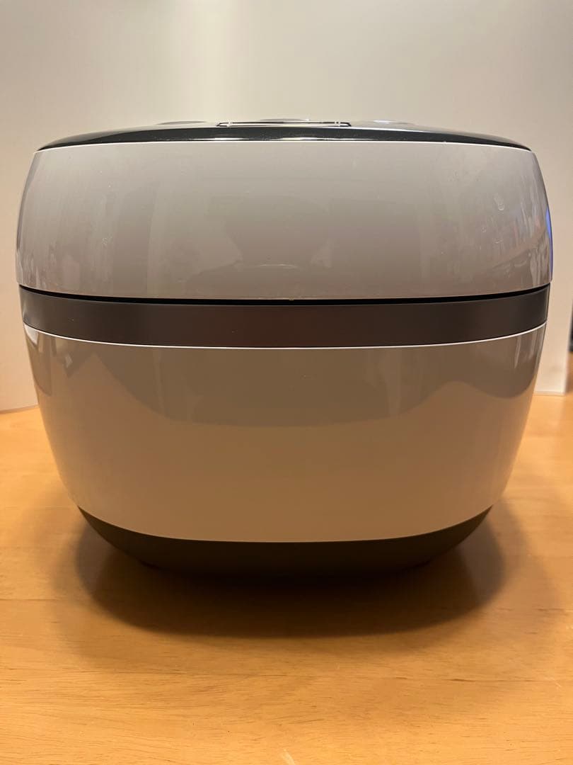 TIGER IH炊飯器 JPH-A100 ホワイト　美品