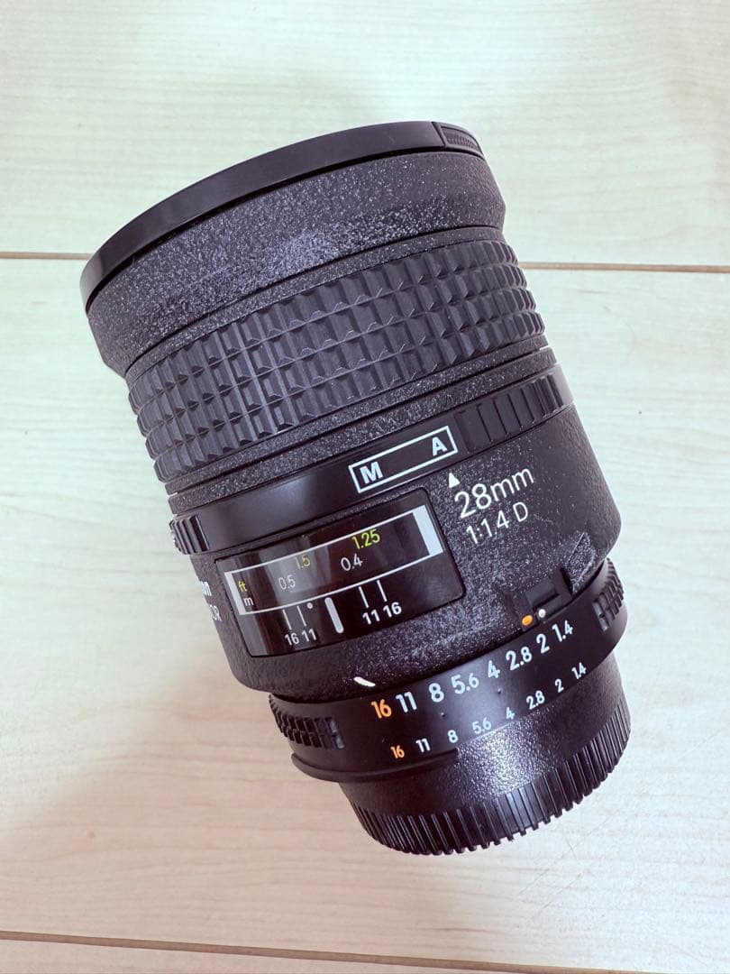 【美品】Nikon (ニコン) AF NIKKOR 28mm 1:1.4 D