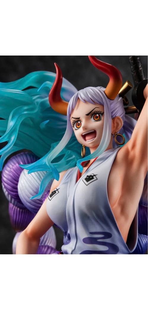 ワンピースpopフィギュア　ヤマト、おナミセット