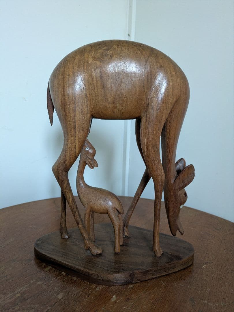 ヴィンテージ 木製 木彫りのオブジェ 母鹿と子鹿 チーク