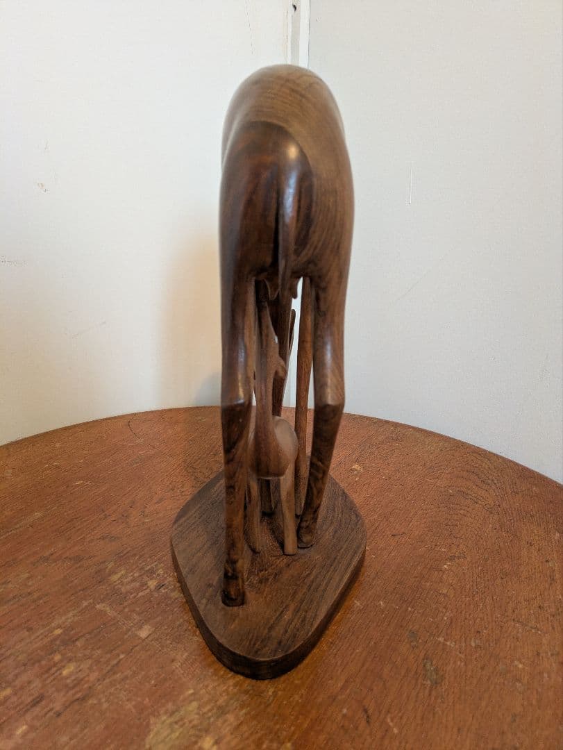 ヴィンテージ 木製 木彫りのオブジェ 母鹿と子鹿 チーク