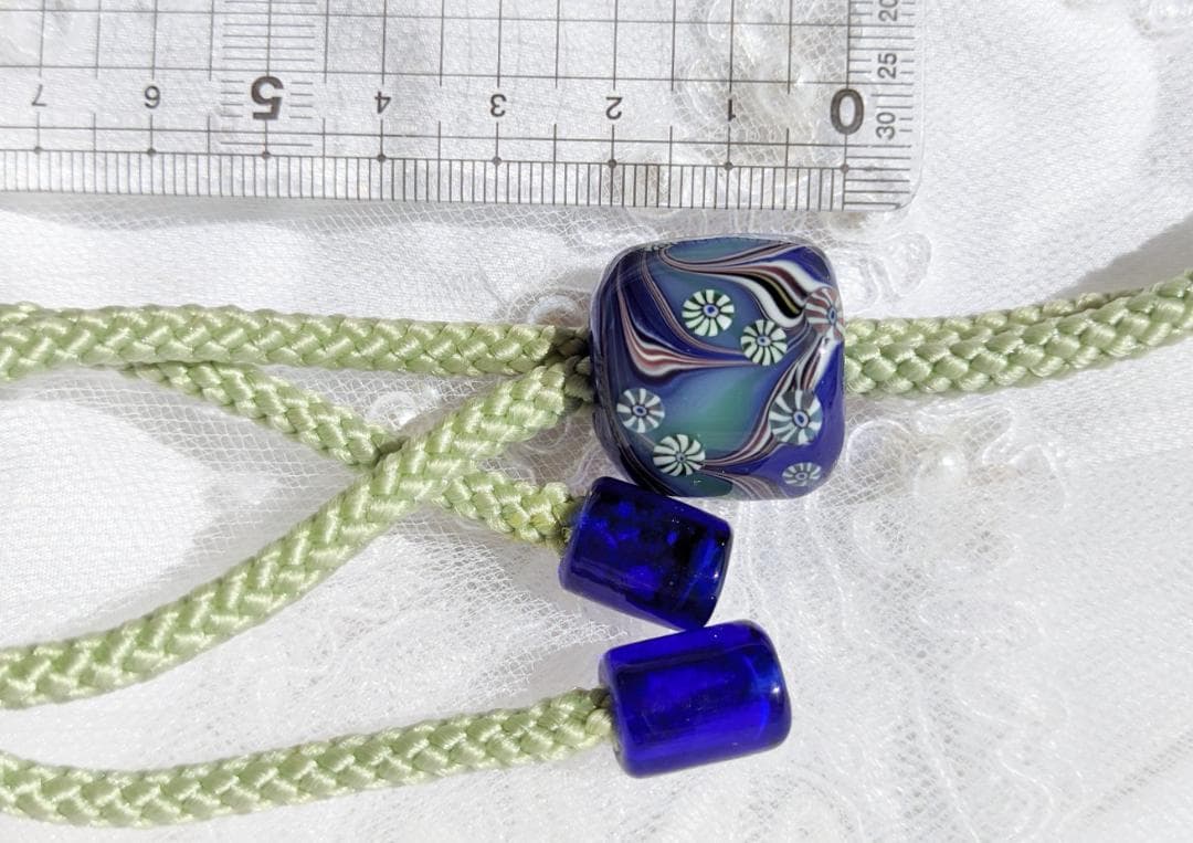 吉田正子トンボ玉（貳拾）　「江戸組み紐」ネックレス　ガラス玉に込めた日本画