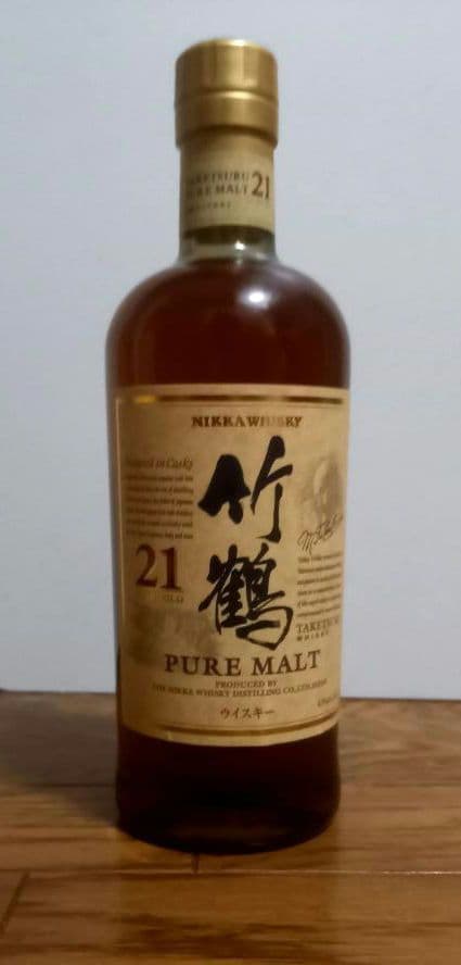 竹鶴 21年 ウイスキー 700ml箱付き。