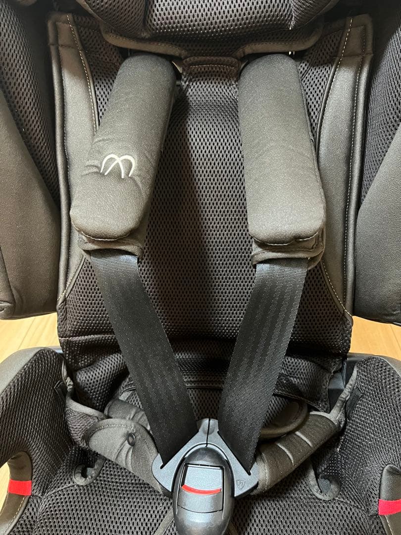 エールベベ　パパット　グランス　ISOFIX　 CF521