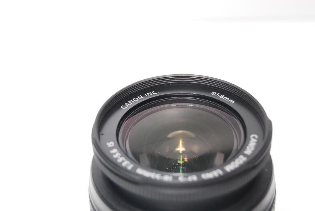 ⭐️手振れ補正⭐️Canon Kiss X3 デジタル一眼レフ　初心者におすすめ