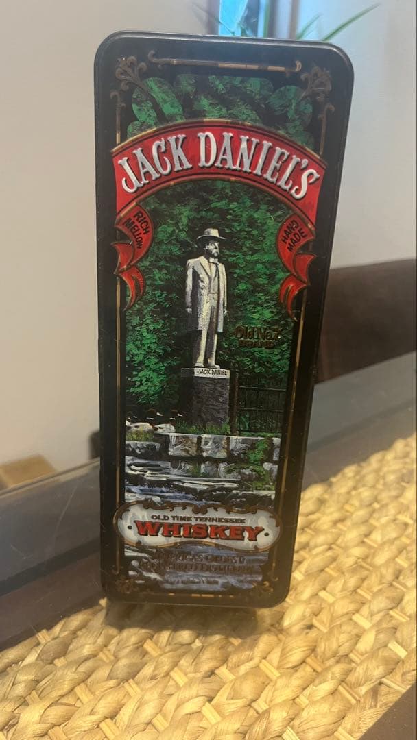 Jack Daniel's テネシーウイスキー 750ml缶入り