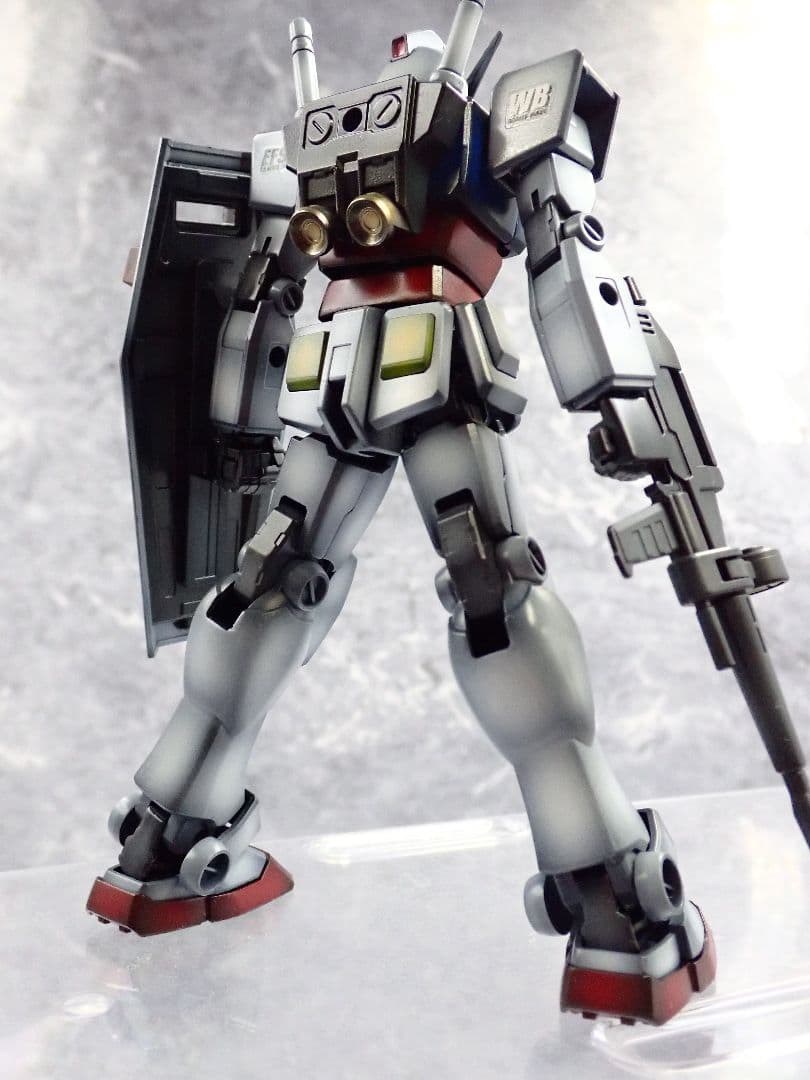 EG ガンダム エントリーグレード ガンプラ 全塗装 塗装済み 完成品