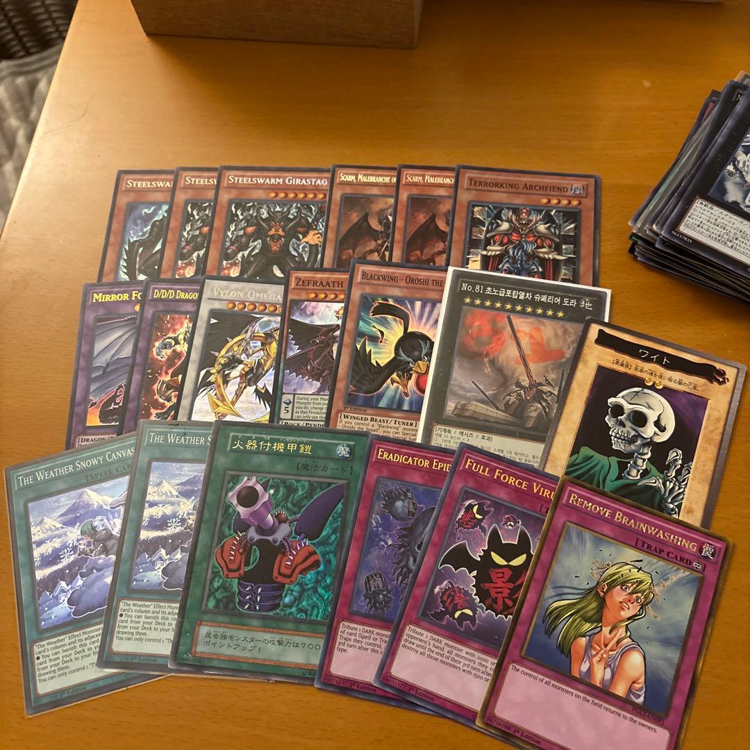 遊戯王 引退品 ストレージ13個分 プレイマット多数