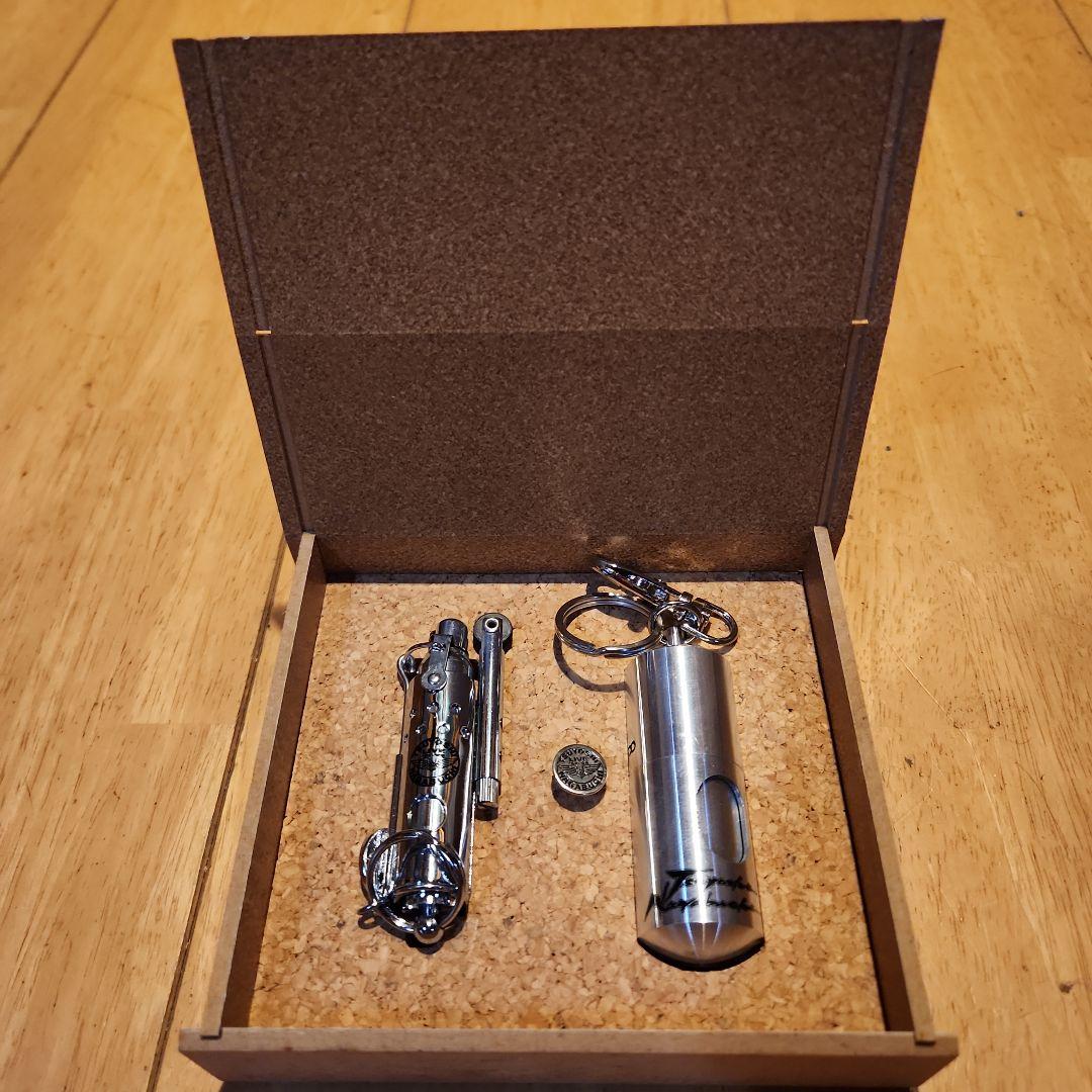 長渕剛トレンチライター携帯灰皿セットピンバッチ