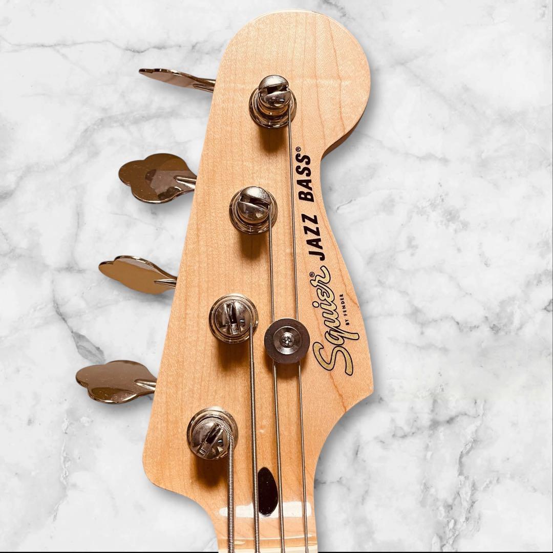 使用感少なめ SQUIRE by Fenderジャズベース ストラップ付き