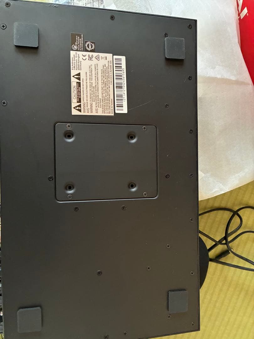 AKAI MPC Live 2 スピーカー付きサンプラー