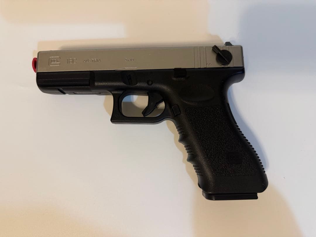 東京マルイ　グロック18C 電動ガン　18歳以上