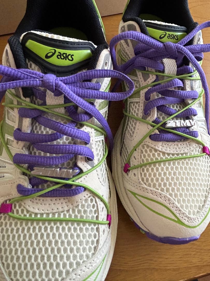 ほほーい ずとまよ asics GEL-KAYANO14 25cm