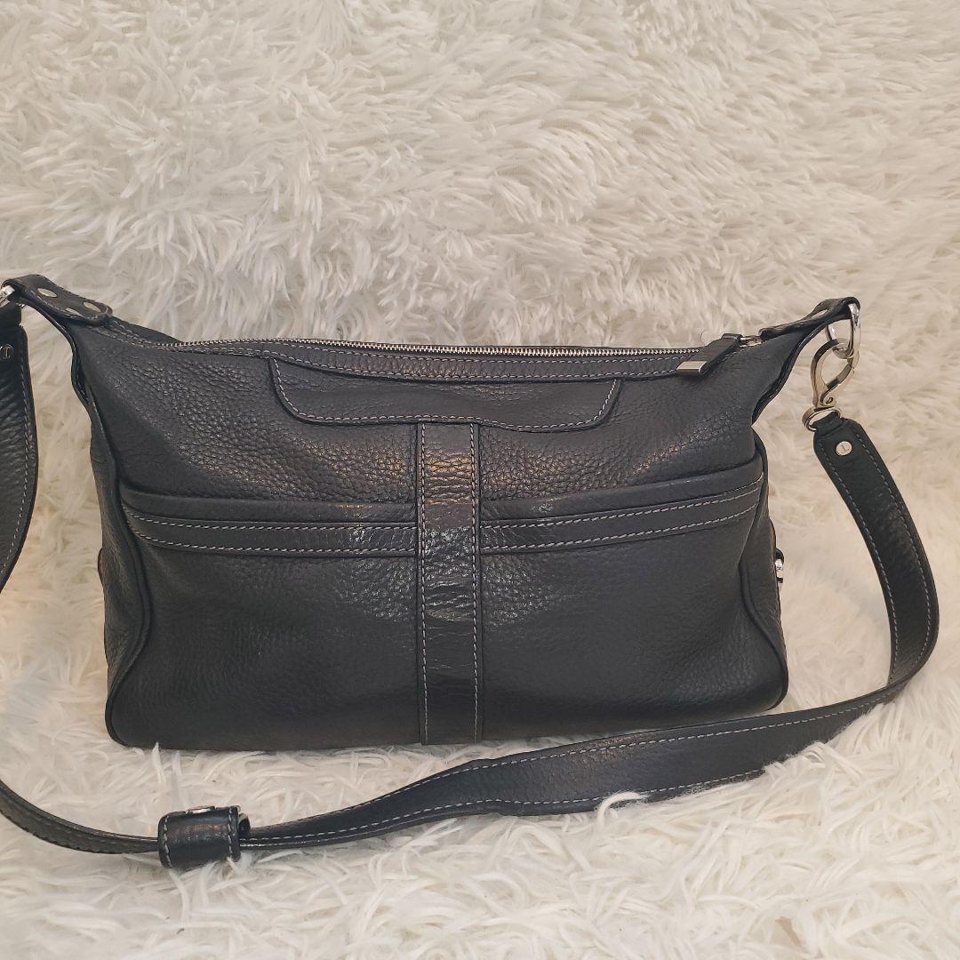 ⭐べるふぉん⭐TOD'S ハーフムーン ショルダーバッグ シボ革 ブラック