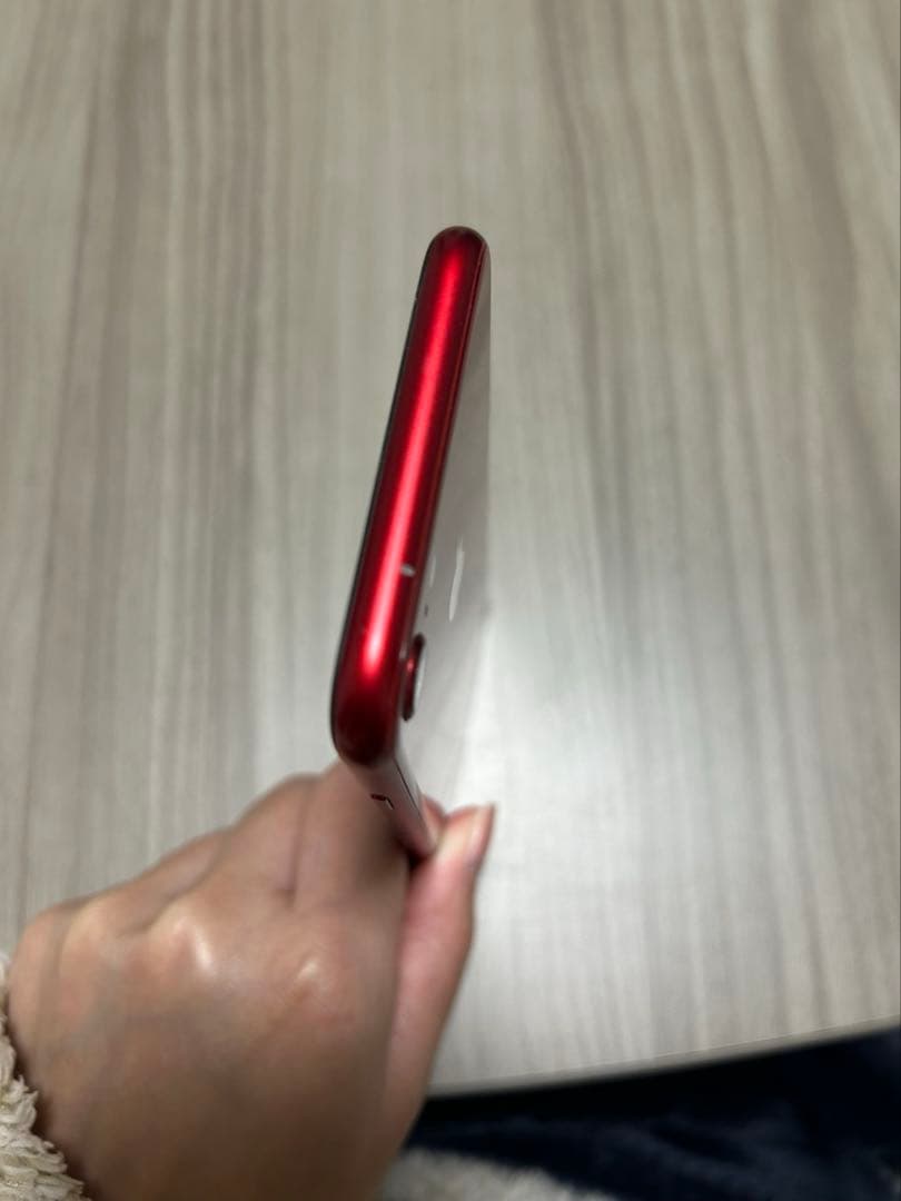 iPhone8 本体 画面割れあり