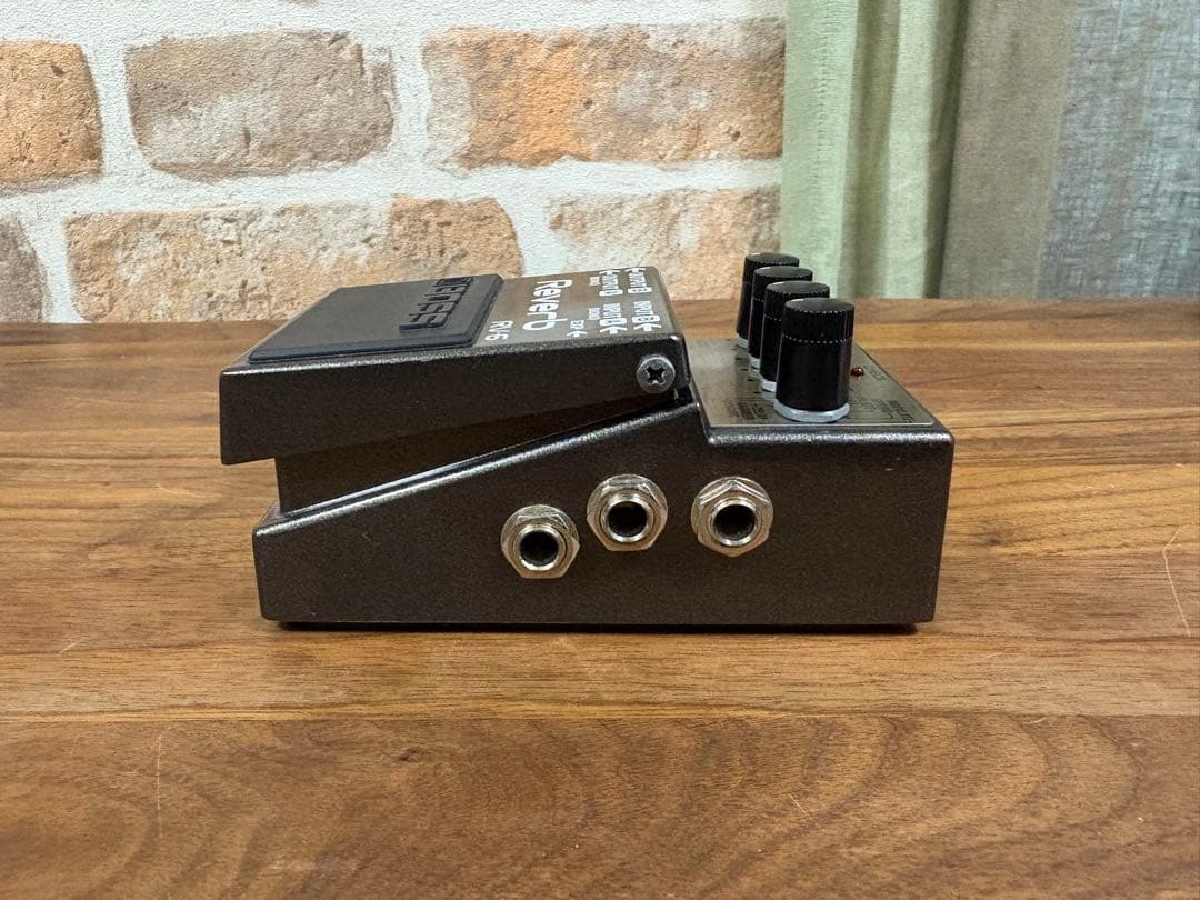 ギター BOSS / RV-6