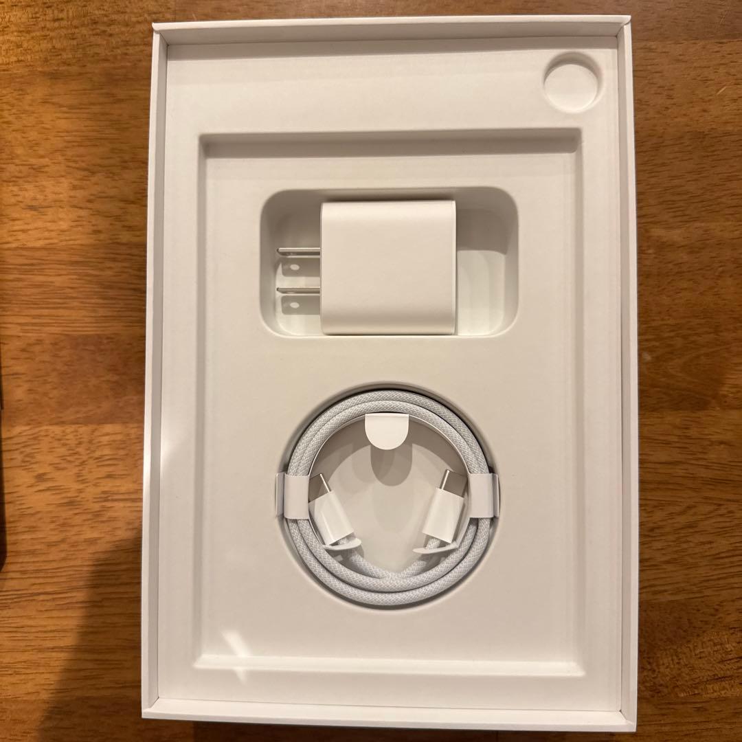 Apple iPad mini第7世代　ブルー　128GB