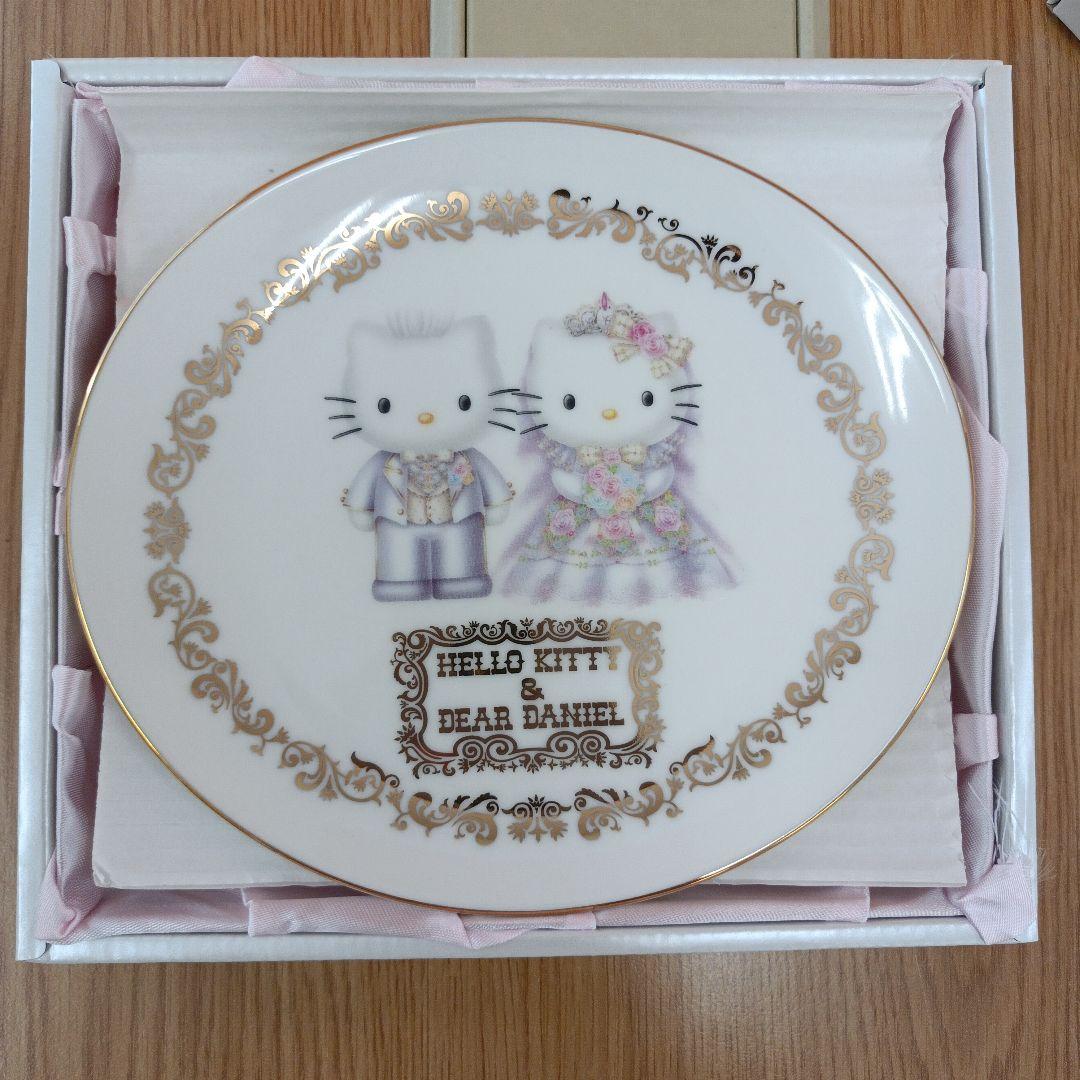 未使用/レア　キティダニエル ウエディング ケーキ皿セット プレート 絵皿