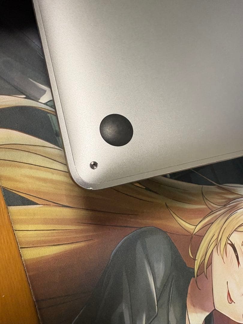 MacBook本体 MacBook air m1 8GB/256GB