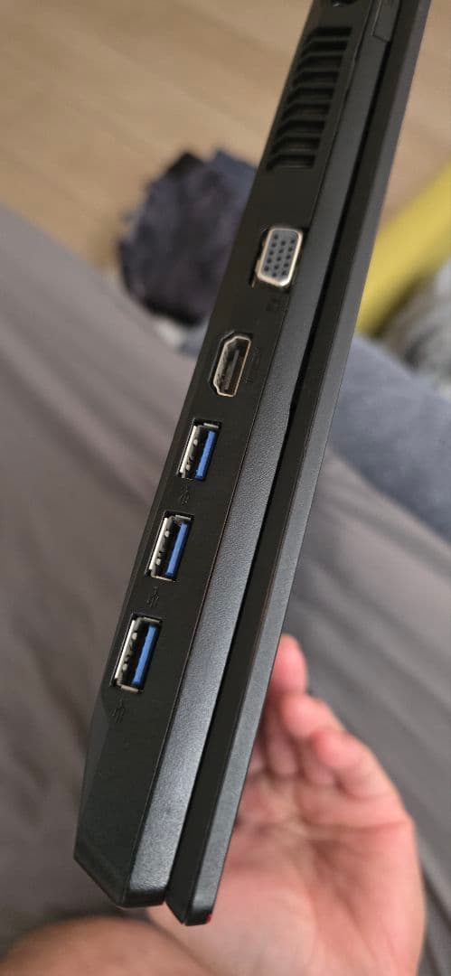 Fujitsu Lifebook ノートPC 黒