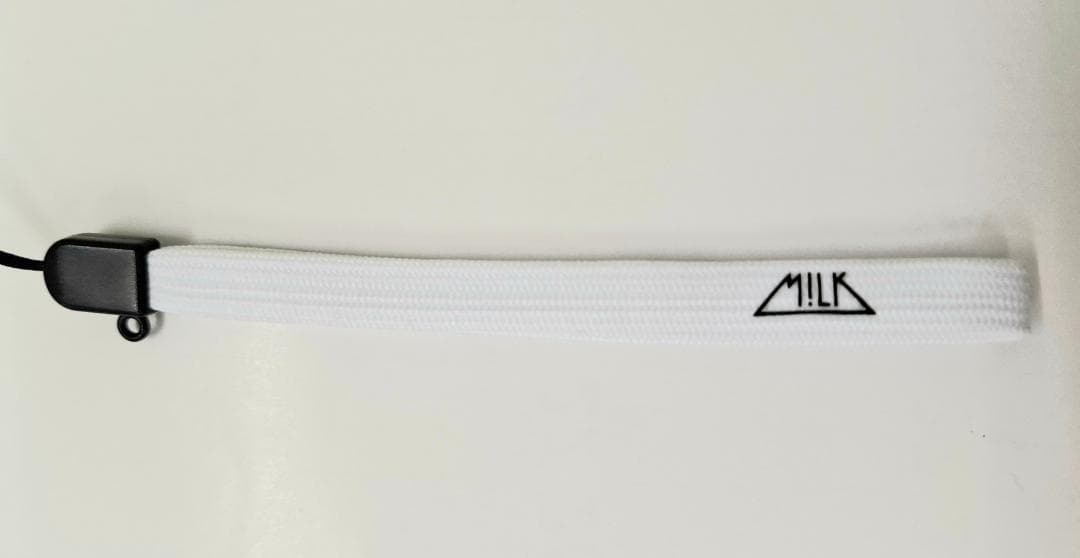 M!LK Treasure Treasure カラチェン ペンライト（G977）