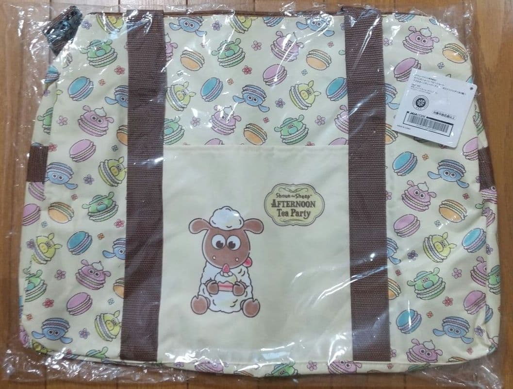 スヌーピー ディズニー ひつじ ショーン ヘッドホン うさ耳 容器 ボトル