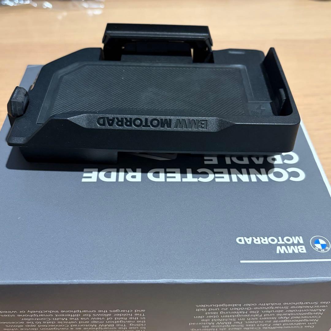 BMW Motorrad コネクテッドライドクレードル