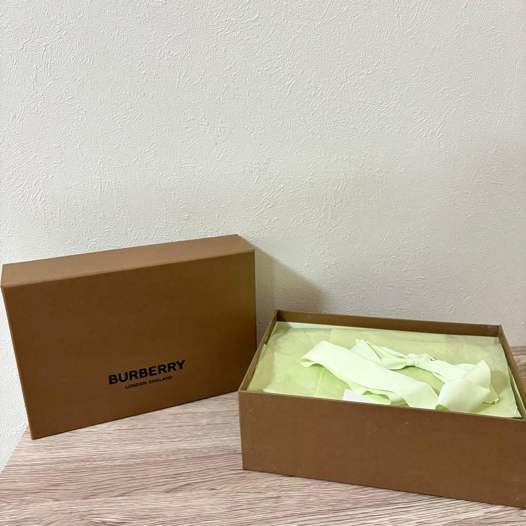 BURBERRY ストライプマフラー 箱付き